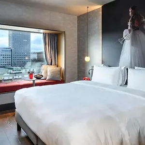 Hotel Radisson Red Hotel,, Wien