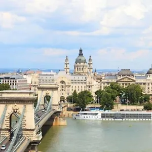 https://boscolo-residence.inbudapesthotels.com