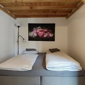 Apartment Lovely Near Center, Wien