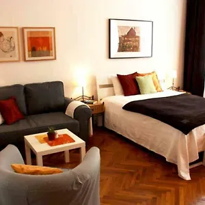 Cosy Close To Viena